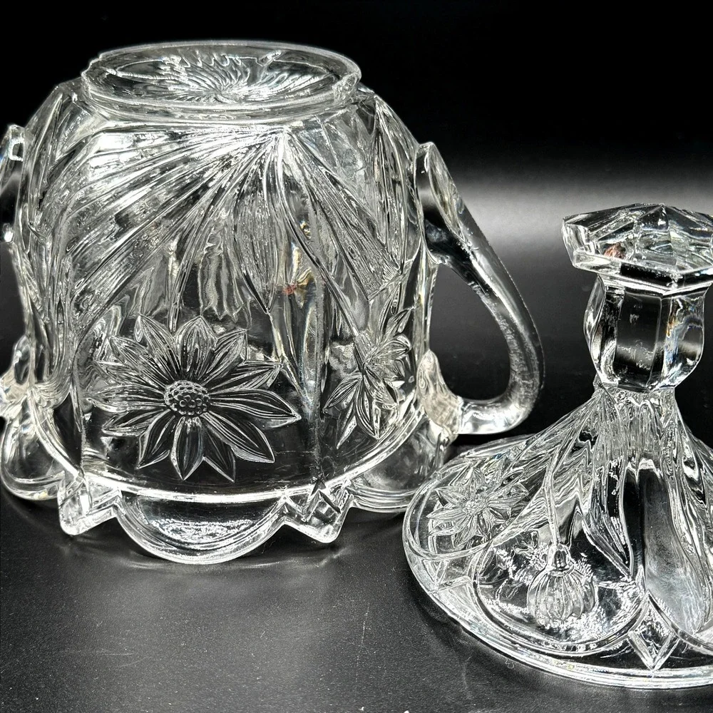 Vtg. Pressed Glass Sunflower Large Lidded Sugar Bowl Clear‎ Floral Double Handle
